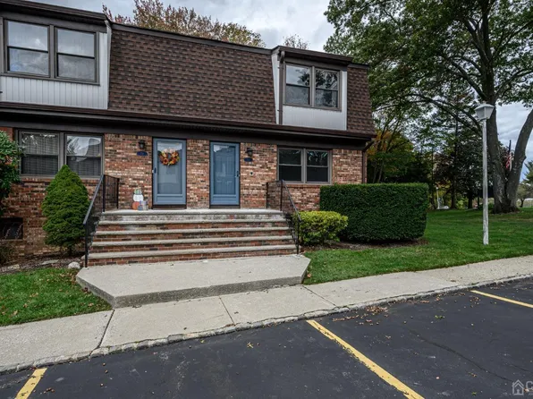 77 Stedwick Dr, Budd Lake, NJ 07828