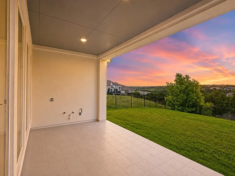 1108 Trevi Fontana Dr — Photo 36