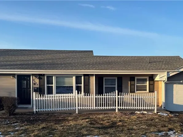 3527 Lafayette St, Saint Joseph, MO 64507