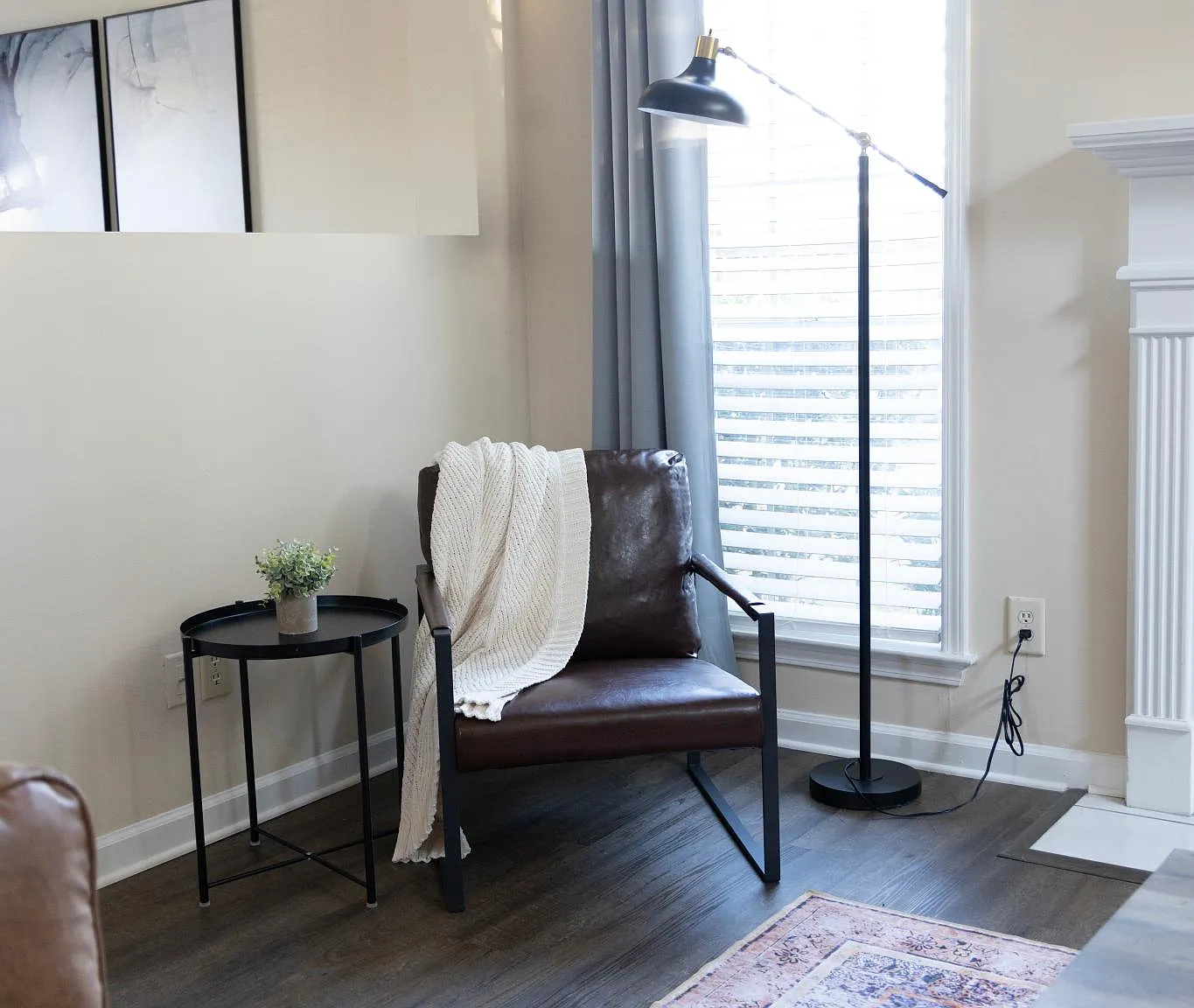 3 bed, 1761 sqft, $5,400 — Photo 2