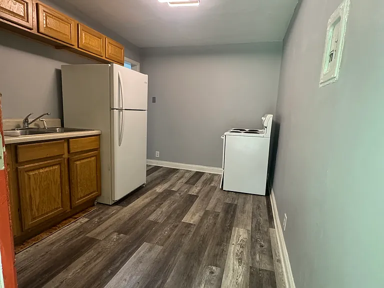 3110 Capitol Dr #A — Photo 5