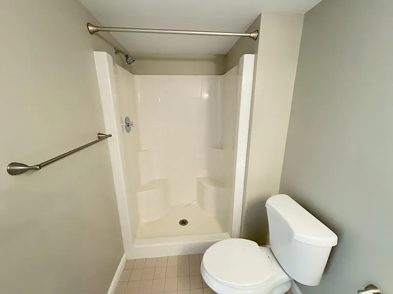 185 Lindfield Cir — Photo 18