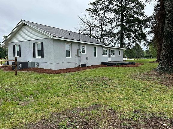 3rd image of 6401 Stantonsburg Rd