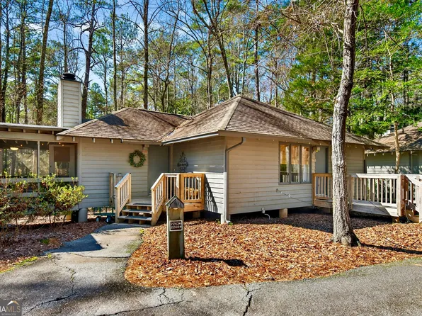 2243 Maple Ln, Pine Mountain, GA 31822