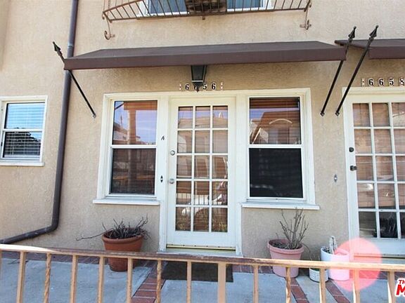 2nd image of 6656 Vista Del Mar APT A
