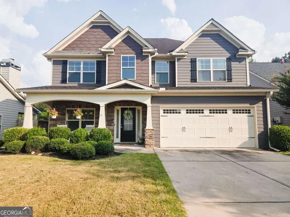 180 Brooks Village Dr, Pendergrass, GA 30567