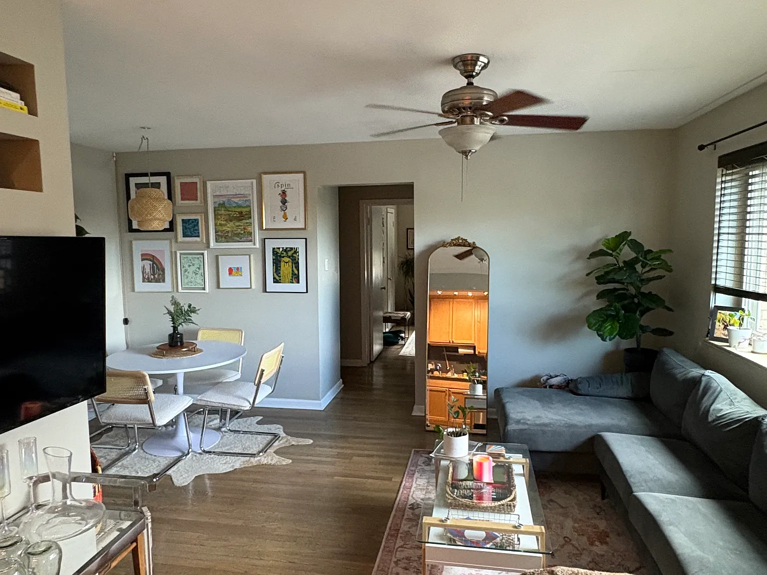 2 bed, 800 sqft, $1,695 — Photo 3