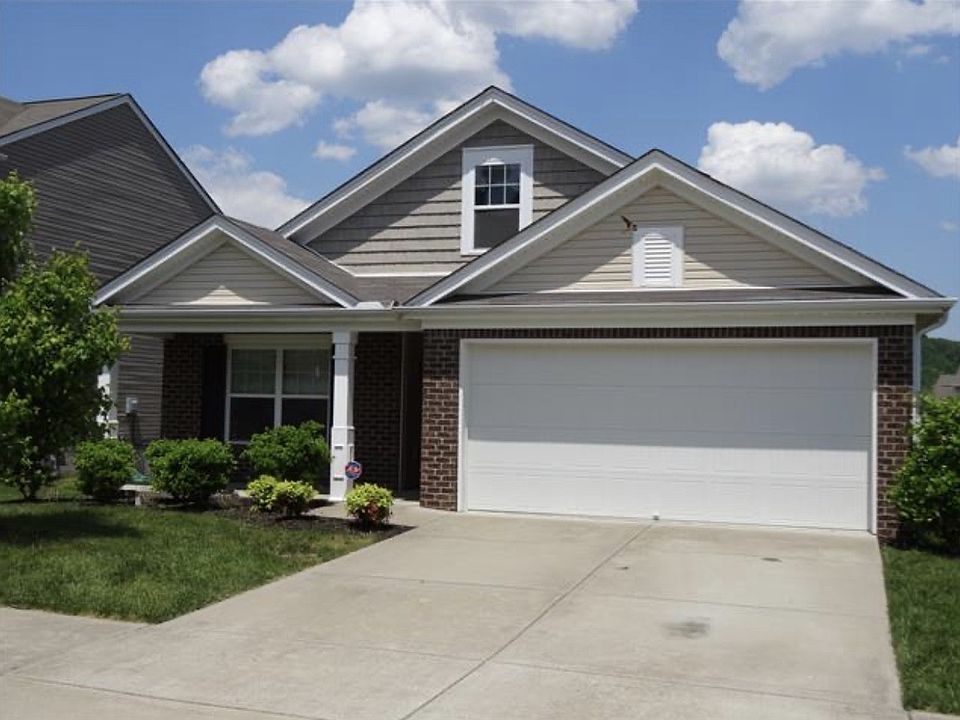 1st image of 755 Gloucester Ln