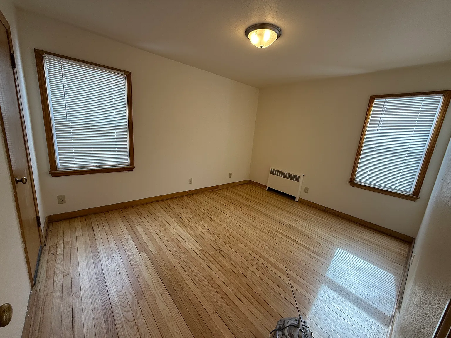 2 bed, 750 sqft, $1,295 — Photo 3