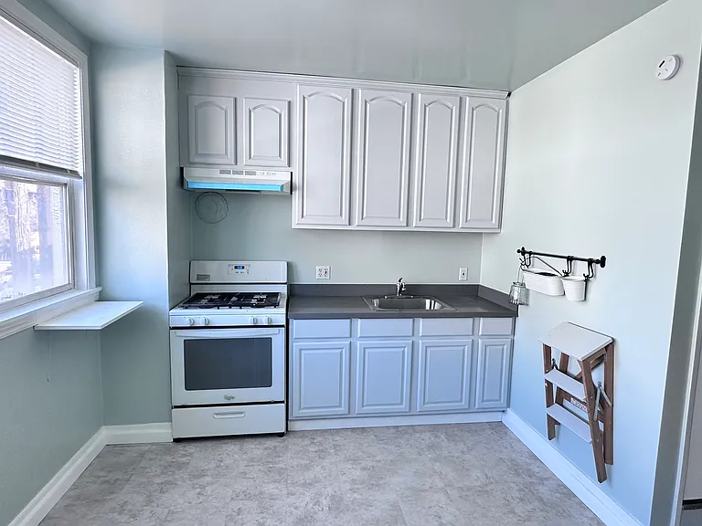 2110 Ashby Ave #5 — Photo 6