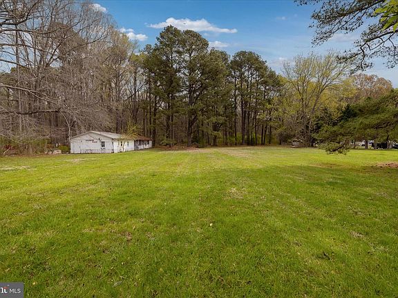 2nd image of 201 Sawmill Ln