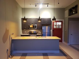 200 Claremont Ave #207, Hampton, VA 23661