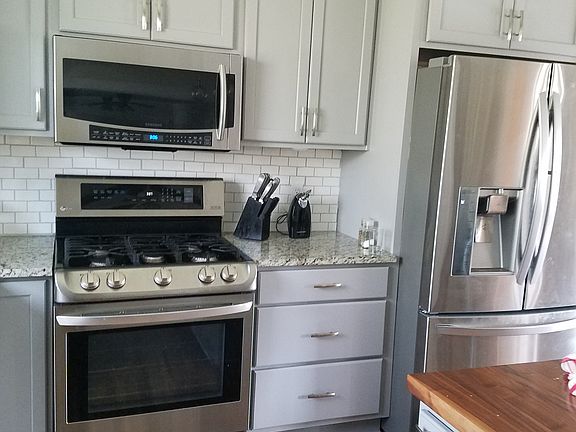 2nd image of 2407 Cedar Creek Dr