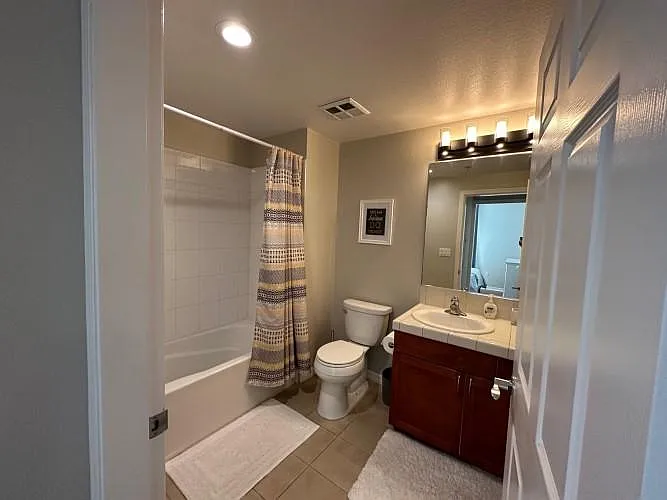 1240 India St #1304 — Photo 19