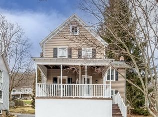 10 W Maple Ave, Long Valley, NJ 07853