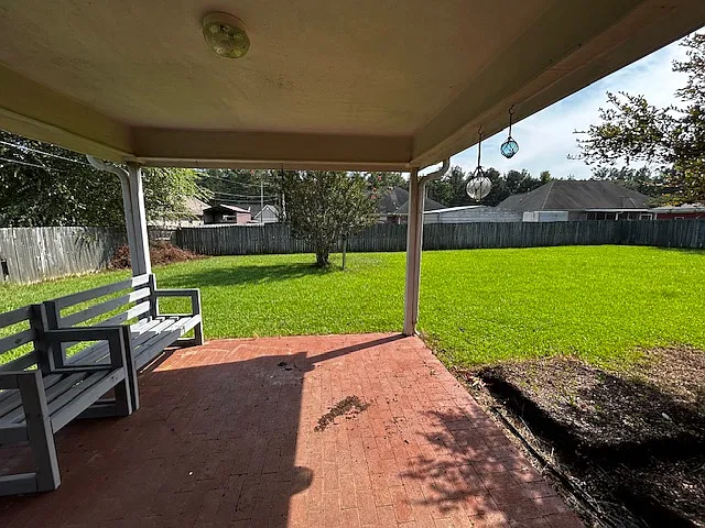 3 bed, 1717 sqft, $1,850 — Photo 2