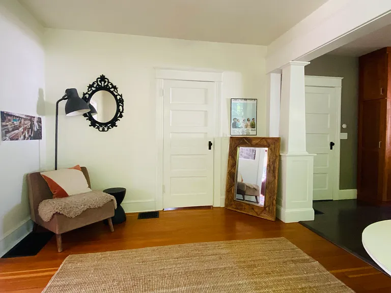 2739 NE Halsey St — Photo 9