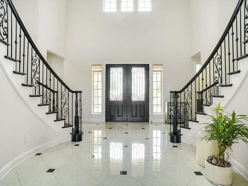 2404 Palmetto Way