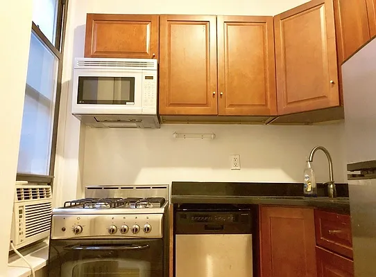 Rented by Platinum Properties | media 30