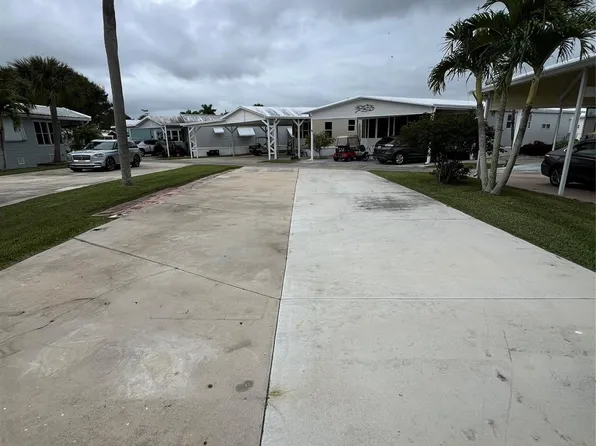 5327 SE 65th Avenue, Okeechobee, FL 34974