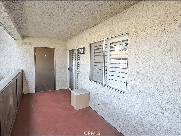 30 Corniche Dr #D — Photo 16