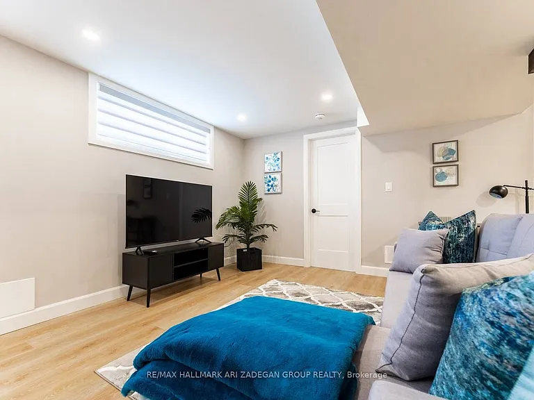 36 Cloke Ct #BASEMENT — Photo 7