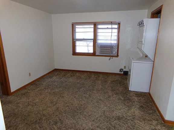 5th image of 510 1/2 W 2nd St
