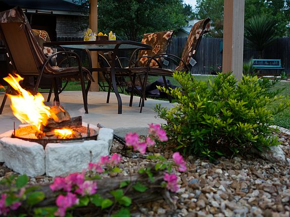 Covered patio 1