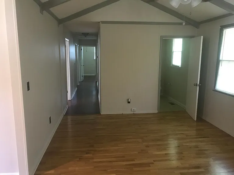 2110 Arrow Ct — Photo 8
