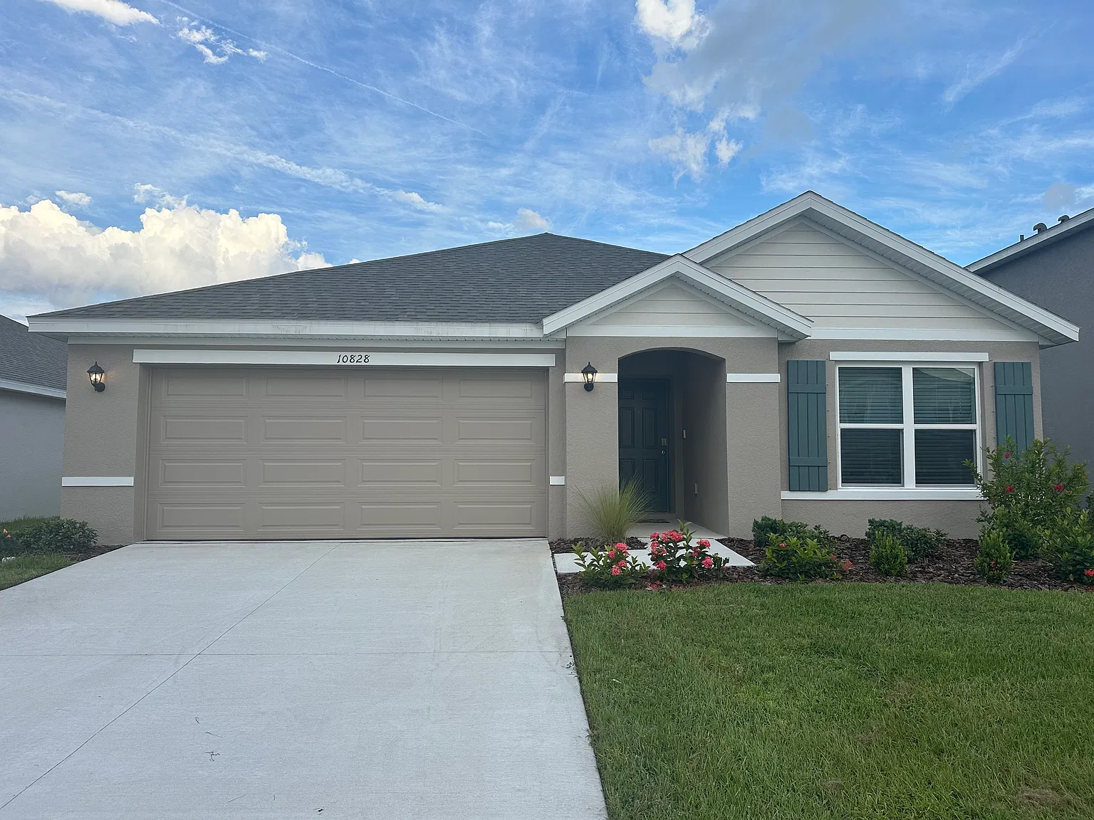 3 bed, 1672 sqft, $2,500 — Photo 1