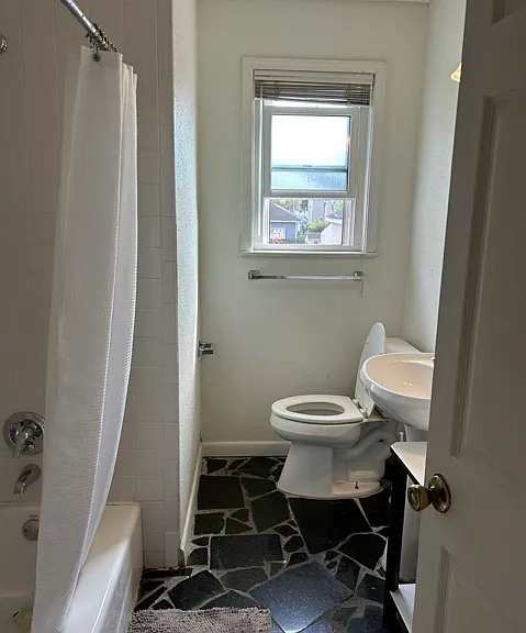 7522 Benjamin St #203 — Photo 5