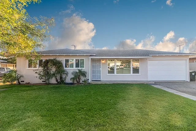 3985 Stanton St — Photo 1