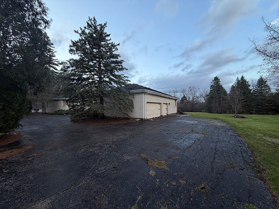 2nd image of 23185 N Indian Creek Rd