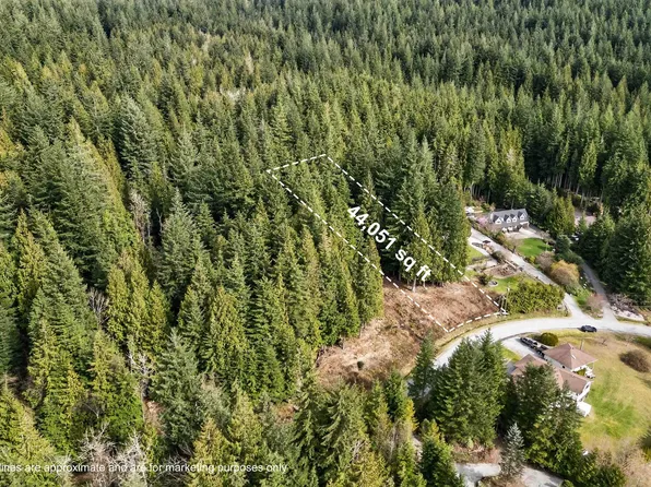 27641 128th Ave, Maple Ridge, BC V2W 1N5