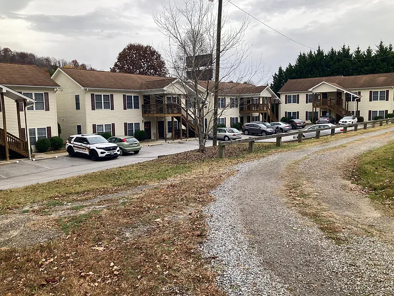 17 Delova Ln #2 — Photo 18