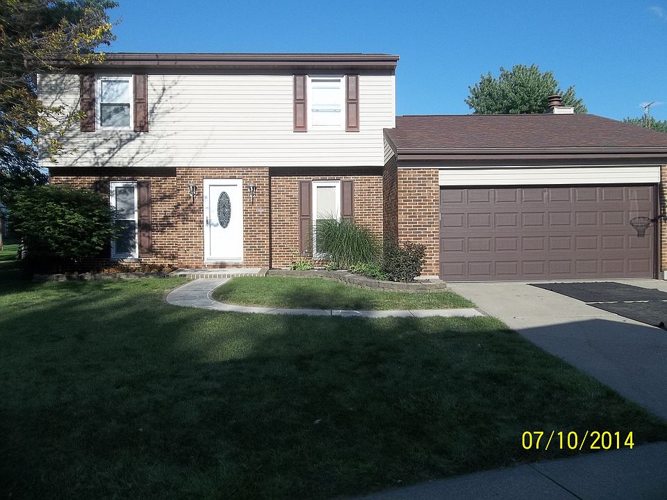 1st image of 107 Wellsley Ct