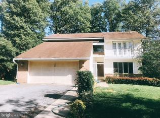 7811 Wendy Ridge Ln, Annandale, VA 22003
