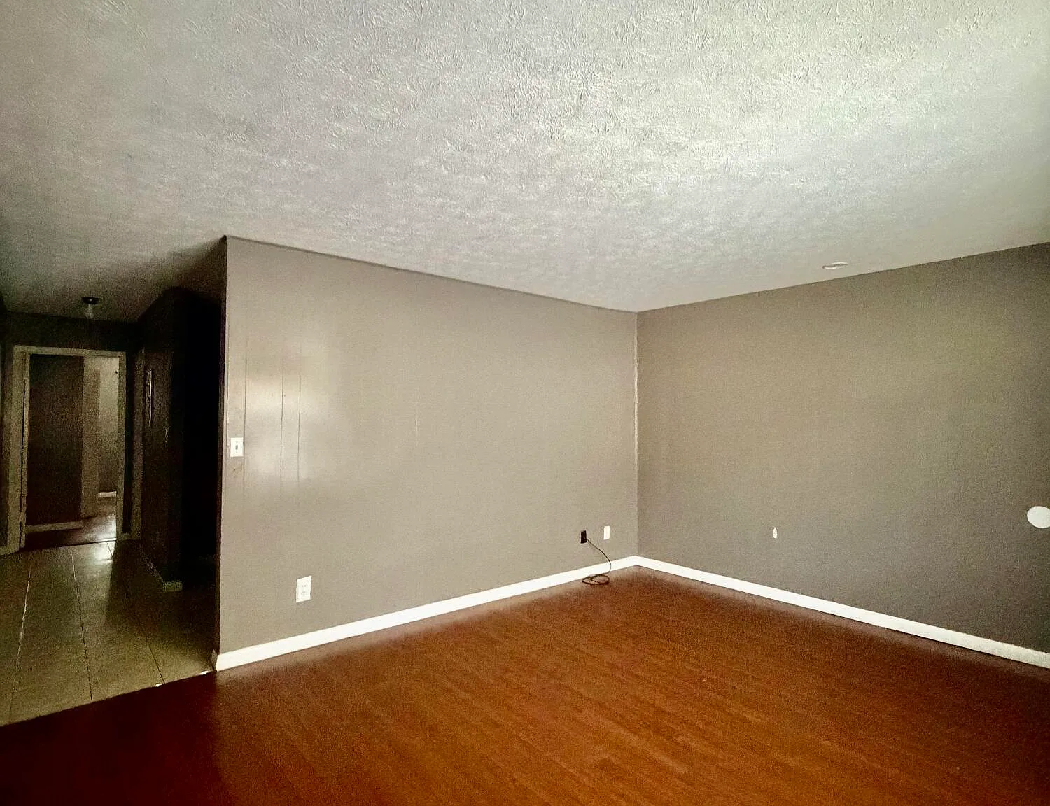 1 bed, 1.0 bath, 670 sqft, $950 — Photo 4