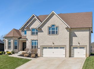 8325 Turnbull Dr, Pleasant View, TN 37146