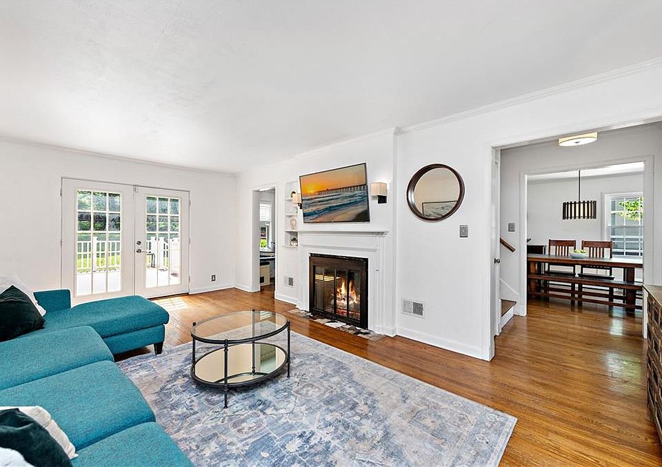 5702 Roeland Dr, Roeland Park, KS 66205 Zillow