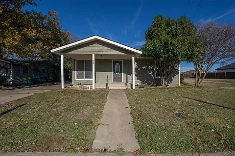 3 bed, 1292 sqft, $2,200 — Photo 1
