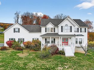8 Alloway Crescent, Highland Mills, NY
