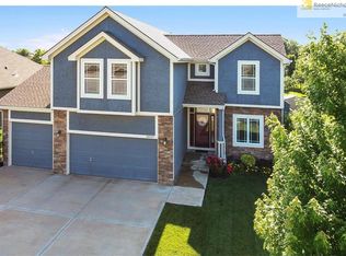 18509 Butternut St, Gardner, KS 66030