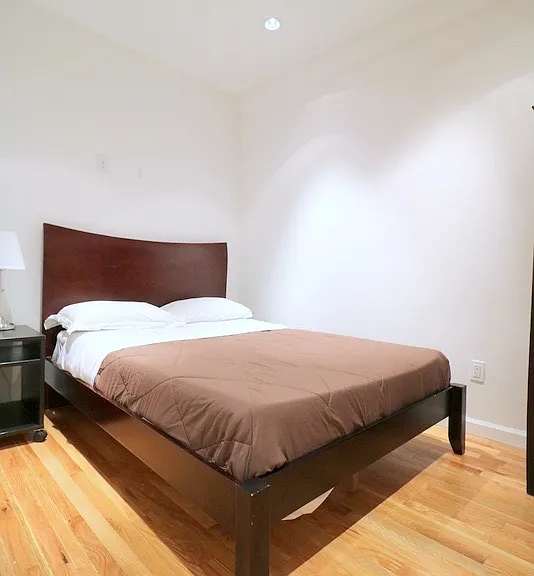 145 Mulberry St #2D — Photo 8
