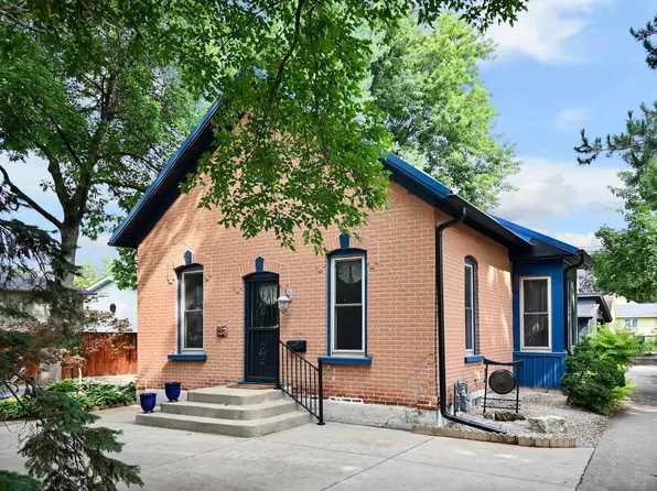 1002 Gilmore Ave, Winona, MN 55987