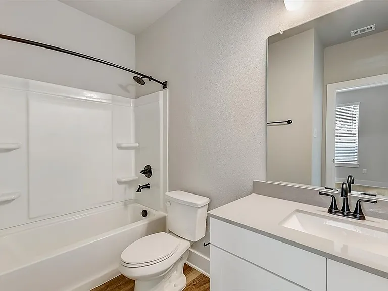 Carmel Villas — Photo 34