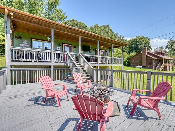 2nd image of 1100 Rova Way