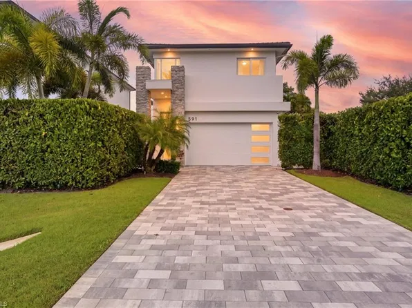 591 93rd AVE N, NAPLES, FL 34108