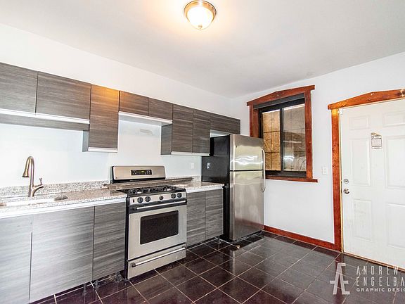 3rd image of 4537 W Congress Pkwy APT 2