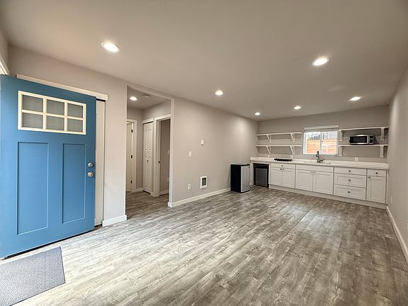 2nd image of 11837 32nd Ave NE #B